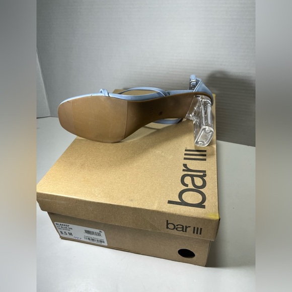 Heels - Picture 5 of 6